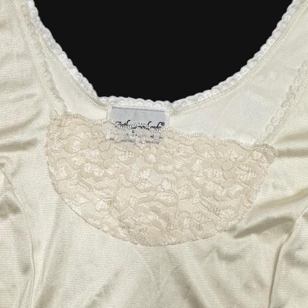 intage Antony Richard's Cream lace babydoll top